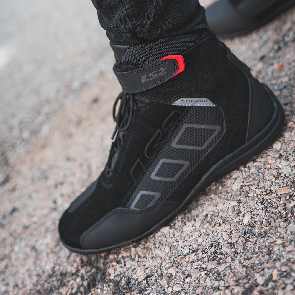 LS2 Dardo Motorcycle Boots Black Lifestyle 1