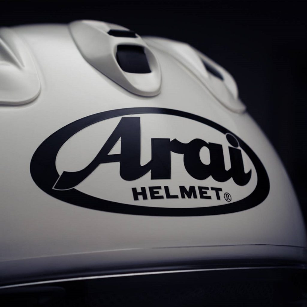Arai Features 4