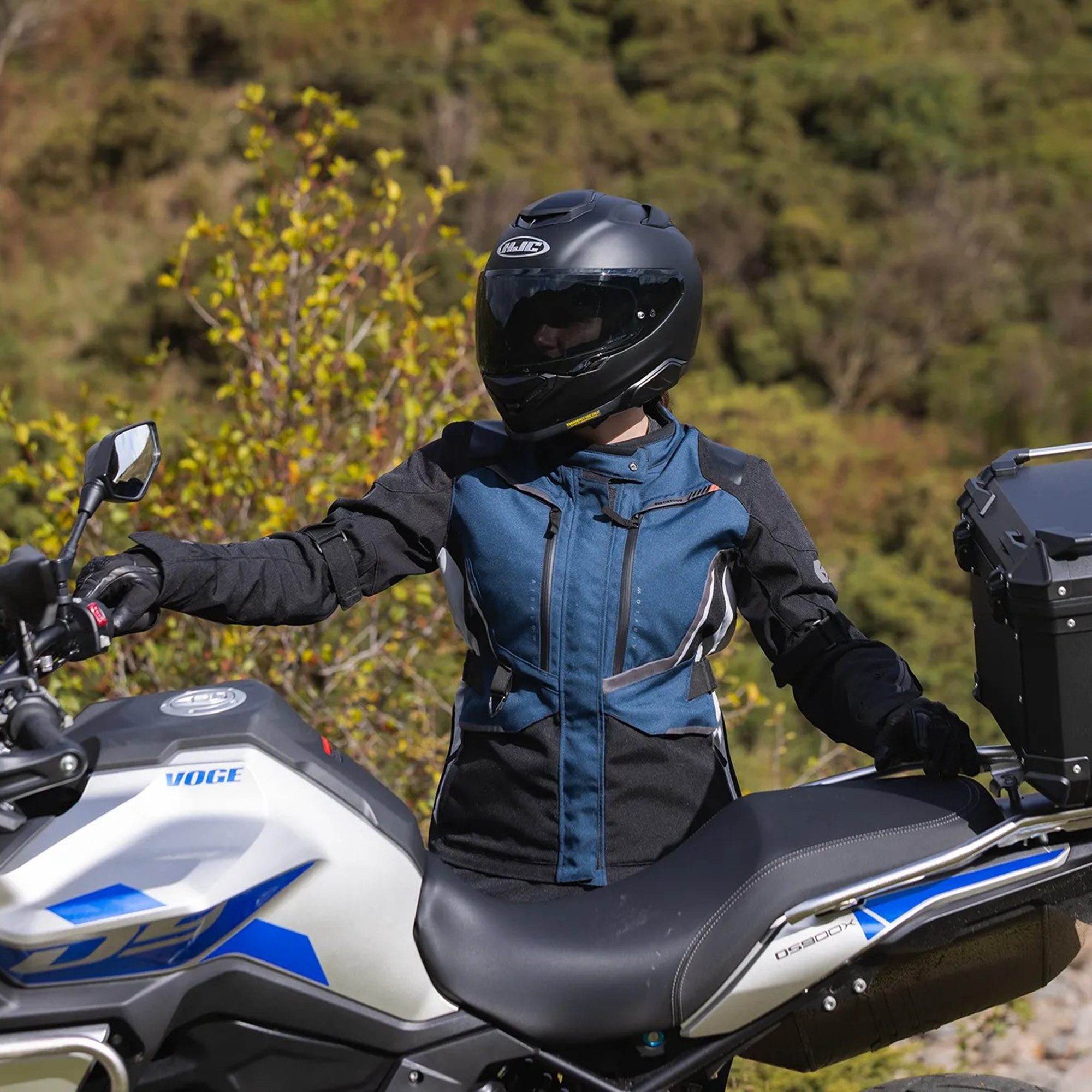 Oxford Montreal 5.0 Women's Motorcycle Jacket - Stealth Blue Black Coral Lifestyle 1