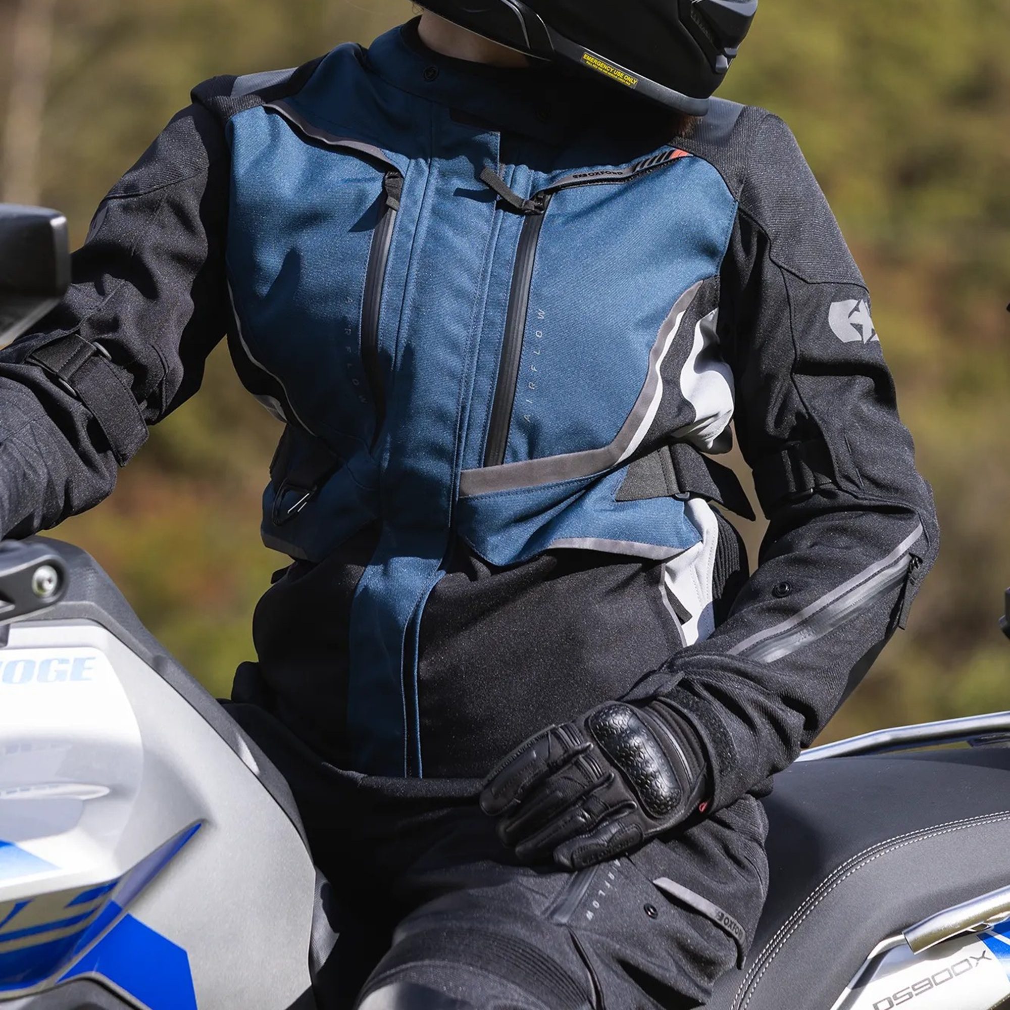 Oxford Montreal 5.0 Women's Motorcycle Jacket - Stealth Blue Black Coral Lifestyle 2