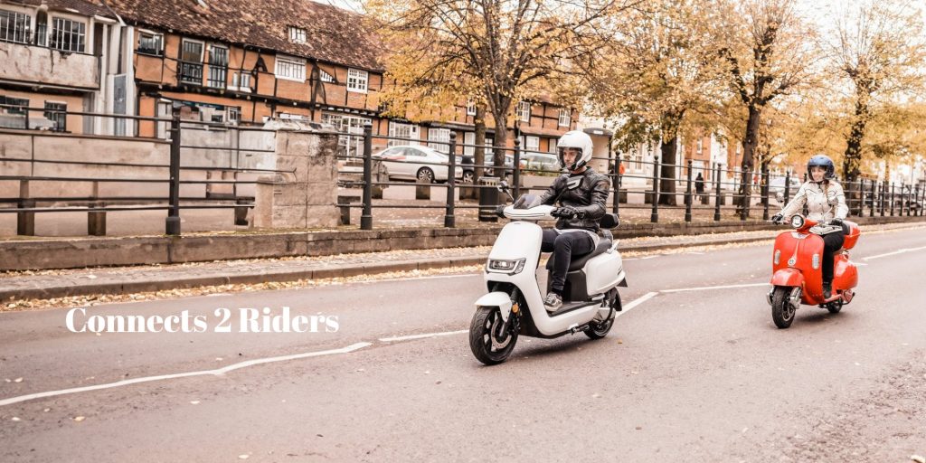 Cardo Spirit Motorcycle Helmet Bluetooth Intercom Features 1