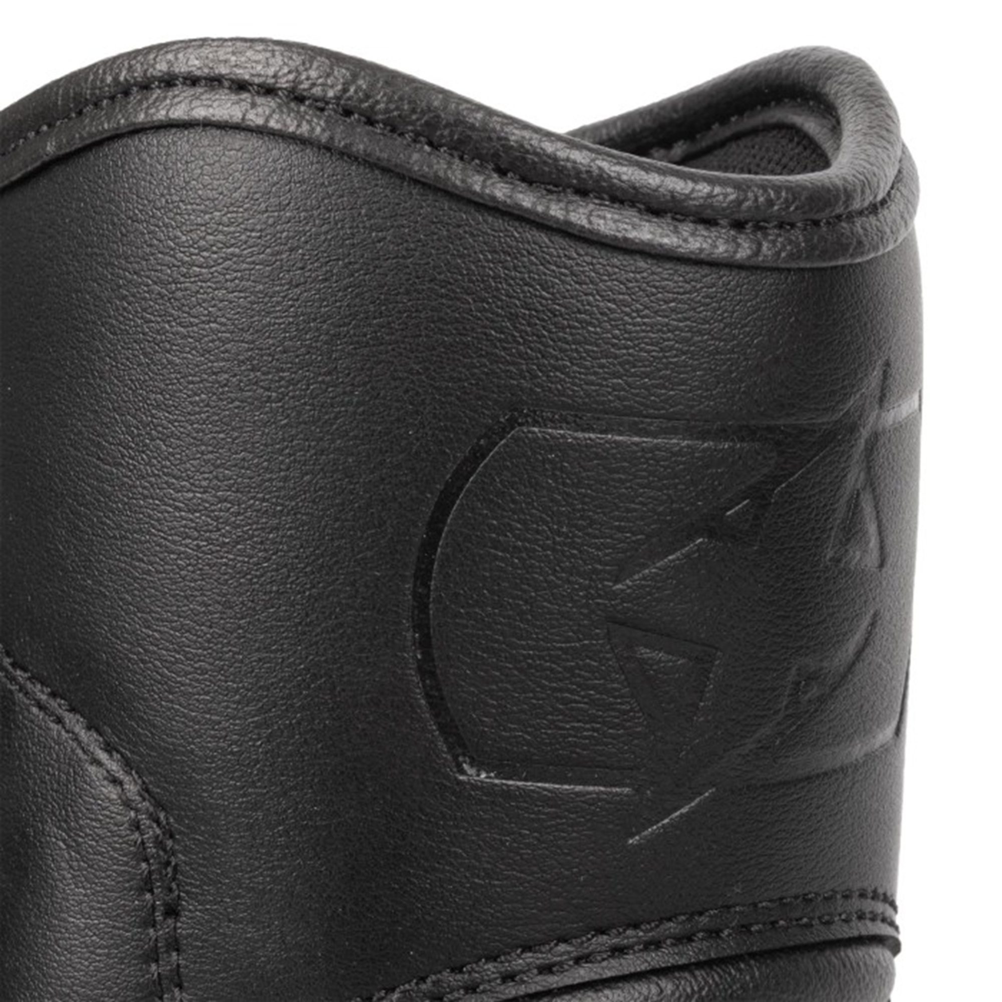 Oxford Warrior 3.0 D2D Motorcycle Boots - Black 2