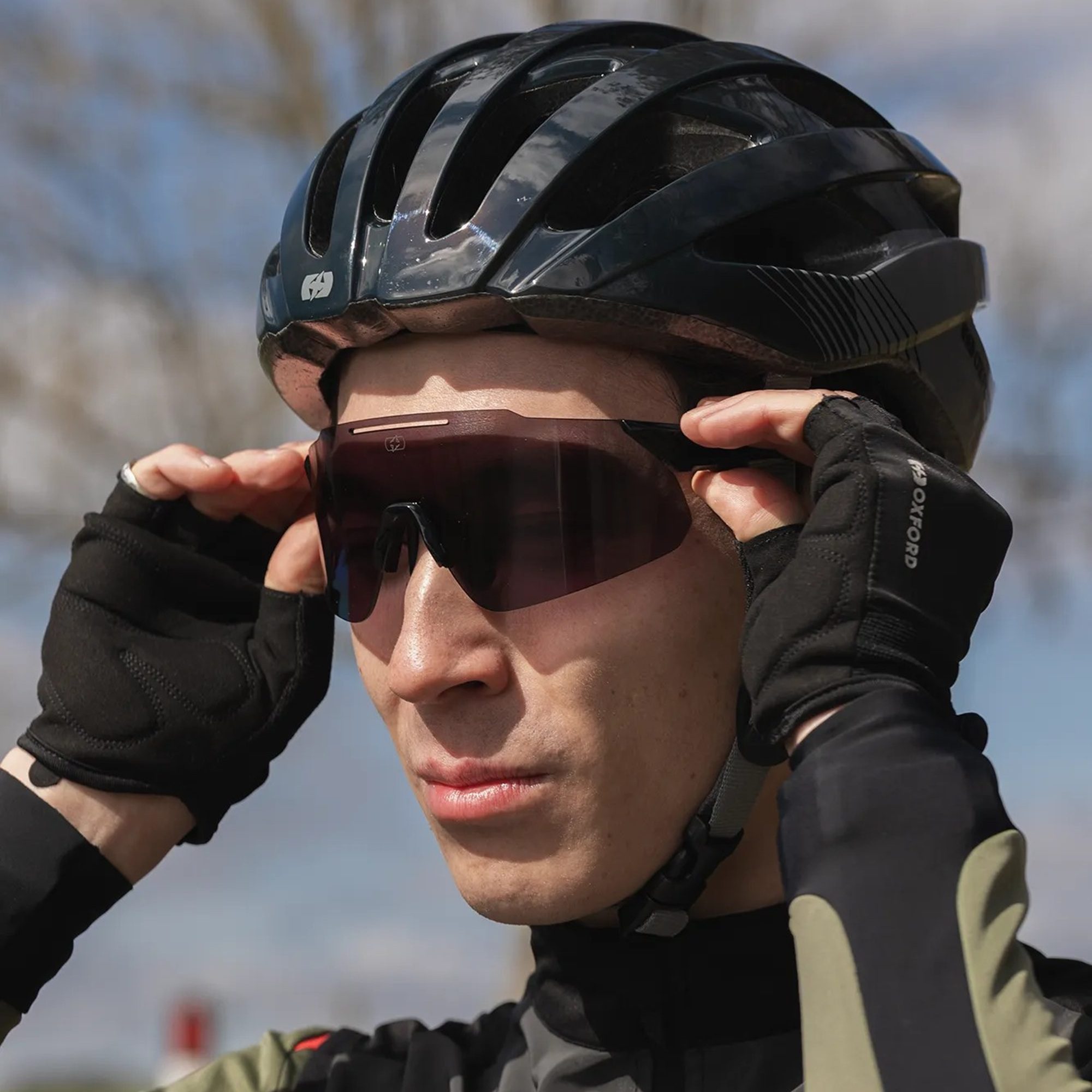 Oxford Corsa Motorcycle Sunglasses Black Smoke Lens Lifestyle 1